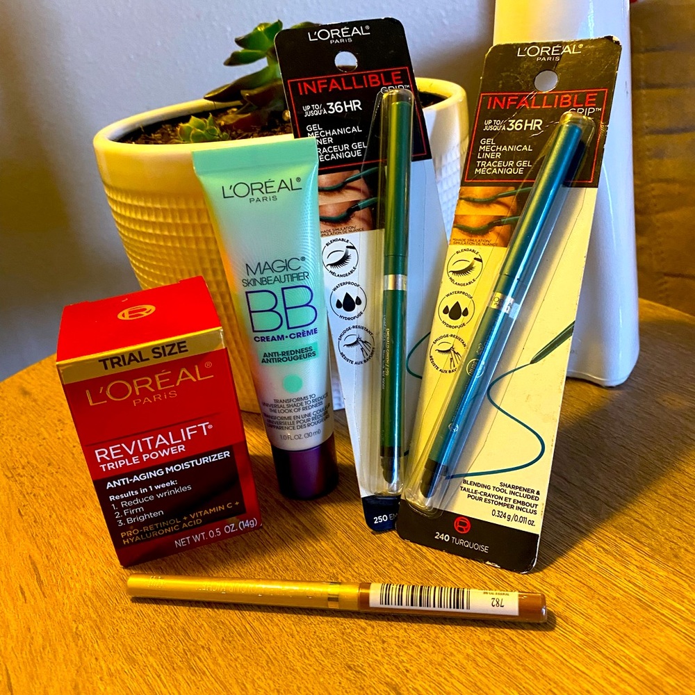 L’Oréal Paris Makeup & Revitalift Triple Power ~ 5 piece lot ~